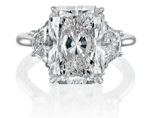 Three Times the Charm: Why Three-Stone Rings Are Everywhere Right Now