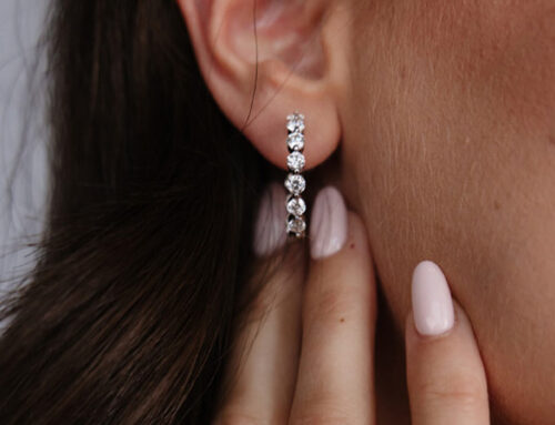 Choosing Milestone Jewelry They’ll Actually Wear and Love